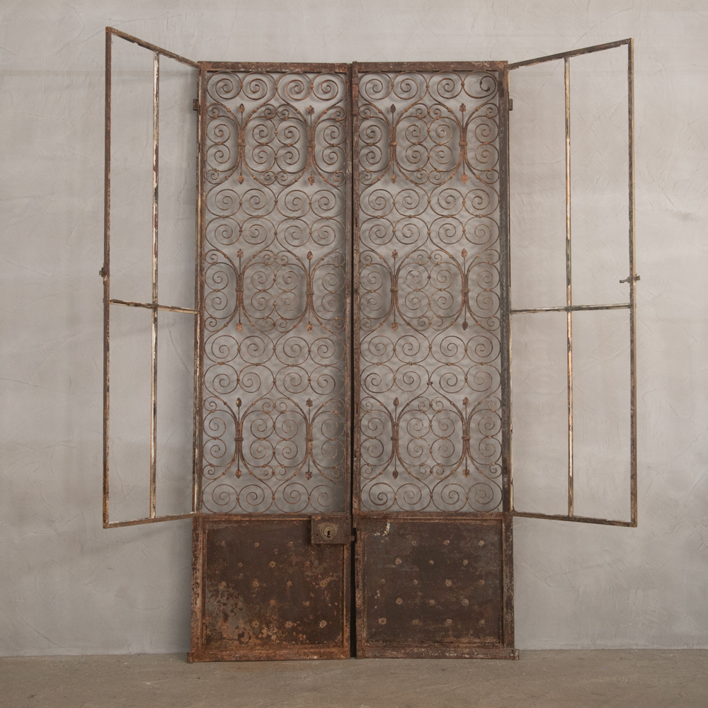 アンティーク アイアンフェンス(2枚組) – フランス、ヨーロッパの