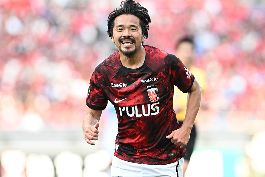 引退試合に豪華メンバー「楽しみすぎる」 現役選手も参戦…浦和vs鹿島の