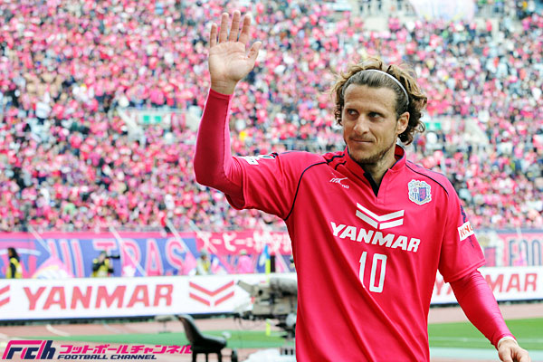 フォルランが語るJリーグでの苦悩と葛藤 | フットボールチャンネル