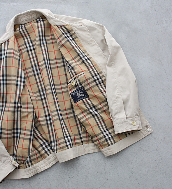 VINTAGE】80-90s Burberry Harrington Jacket.トロッとした上質な