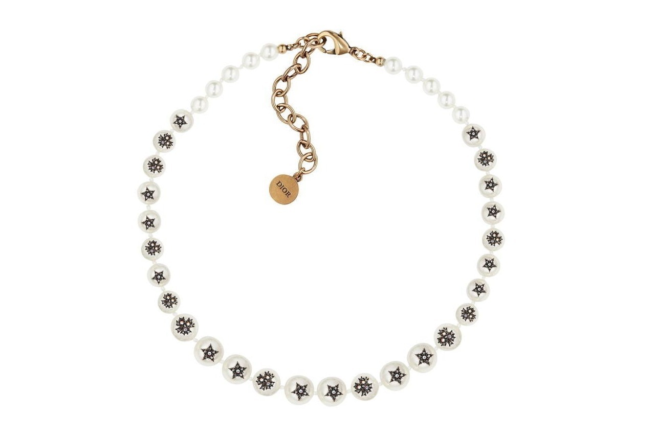 ディオールの新ジュエリー「Teddy-D」パールに星やクローバーモチーフ
