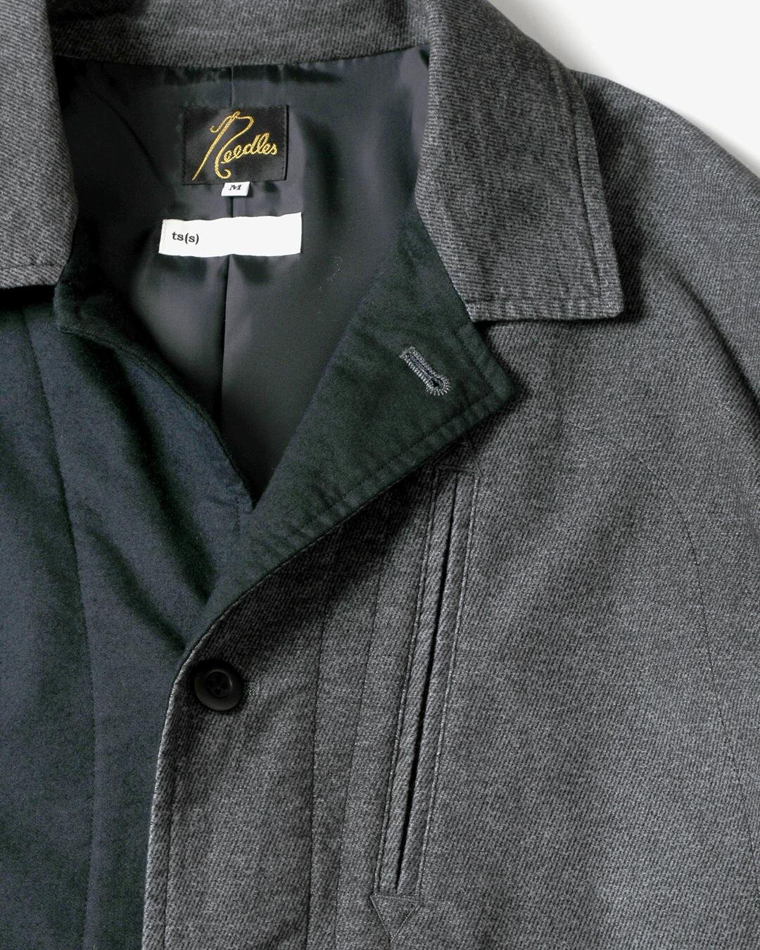 ニードルズ×ts(s)のジャケット＆パンツ、モールスキンをアシンメトリー