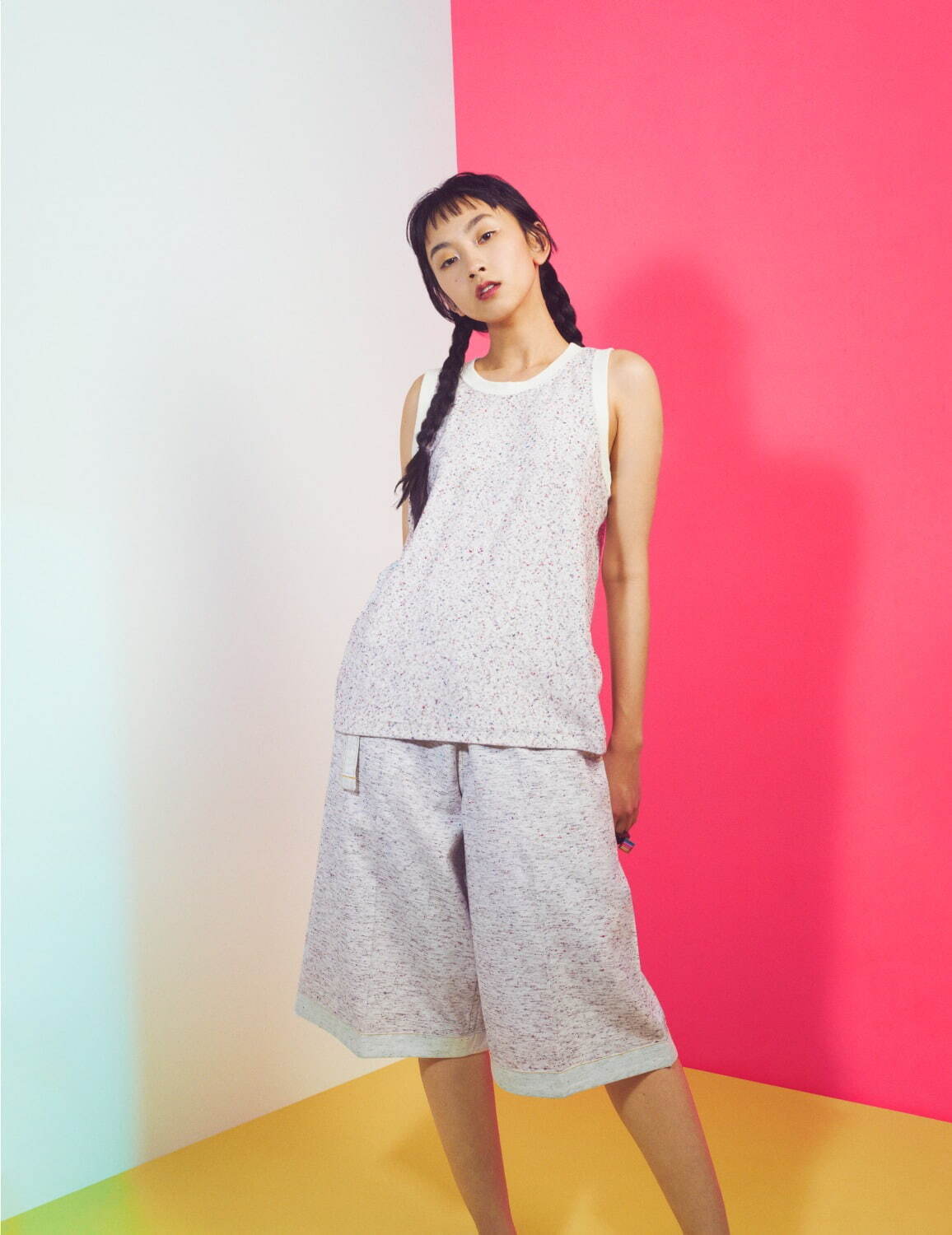 ミー イッセイ ミヤケ新作ウェア、“はぎれ”×デニムのオーバーサイズ