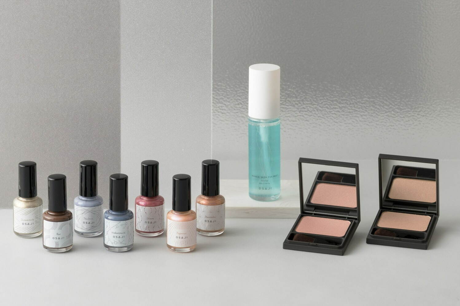 オサジ23年夏コスメ、“ミント精油香る”爽快感フィックスミスト＆淡い夏