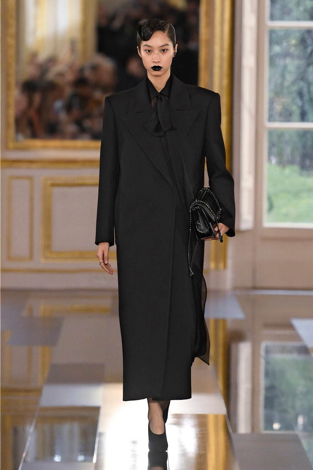 ヴァレンティノ(VALENTINO) 2024-25年秋冬ウィメンズコレクション