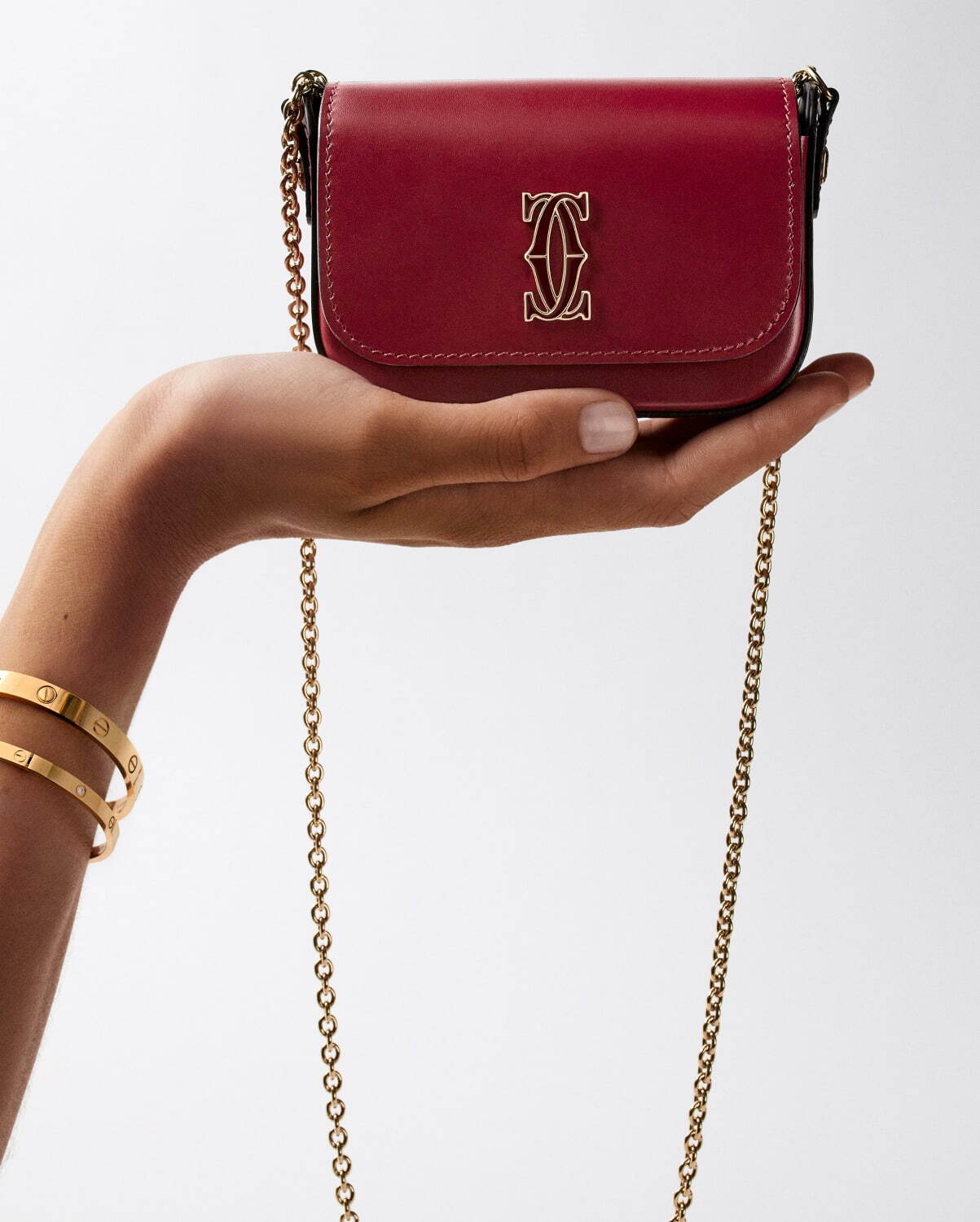 カルティエのアイコンバッグ「パンテール ドゥ カルティエ」「C ドゥ