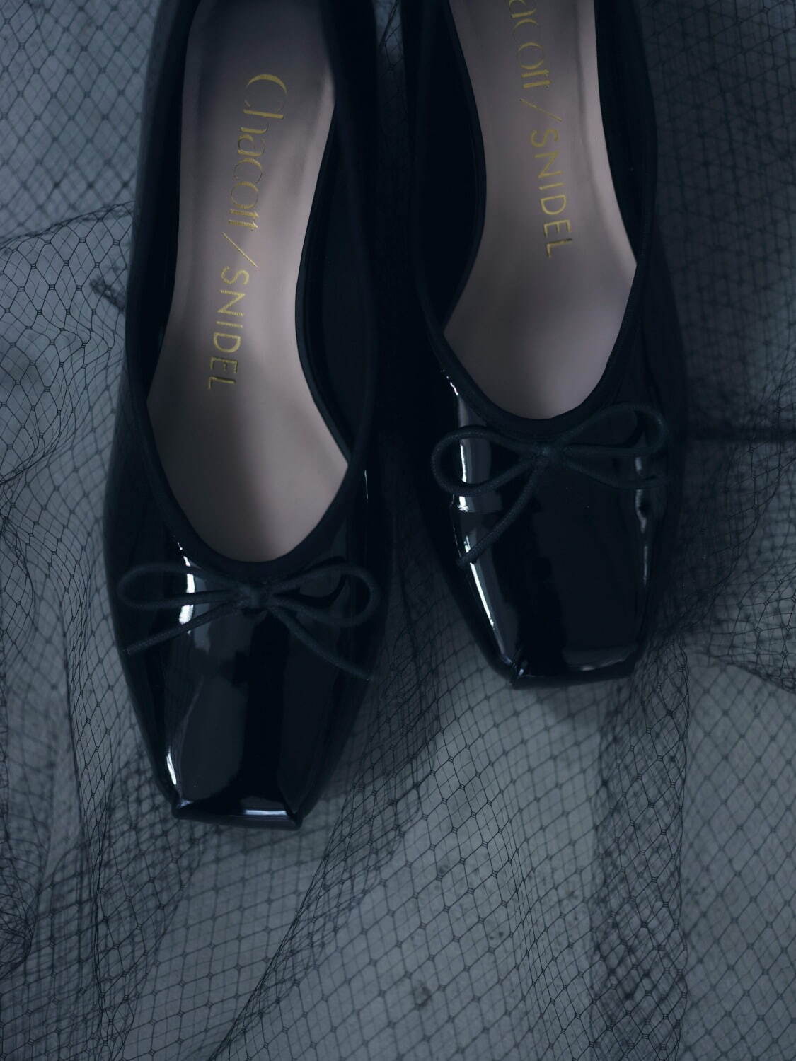 スナイデル×チャコット、“バレエチュチュ”風ティアードトップス