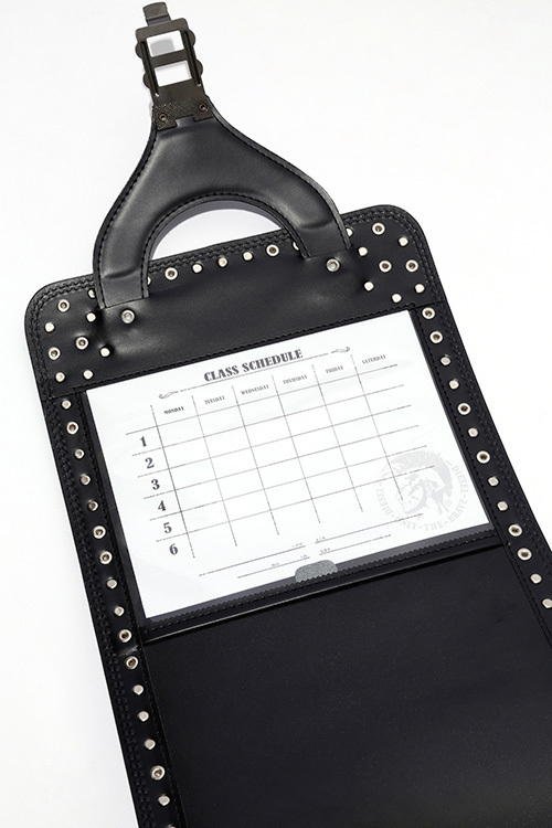 ディーゼル キッズの日本限定ランドセルが100個限定で - ヌメ革