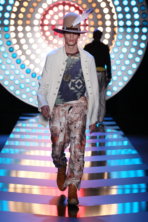 ジョン ガリアーノ(John Galliano) 2012年春夏メンズコレクション