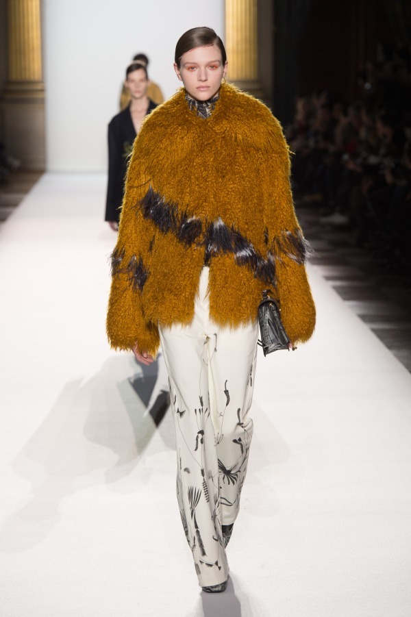 ドリス ヴァン ノッテン(DRIES VAN NOTEN) 2018-19年秋冬ウィメンズ