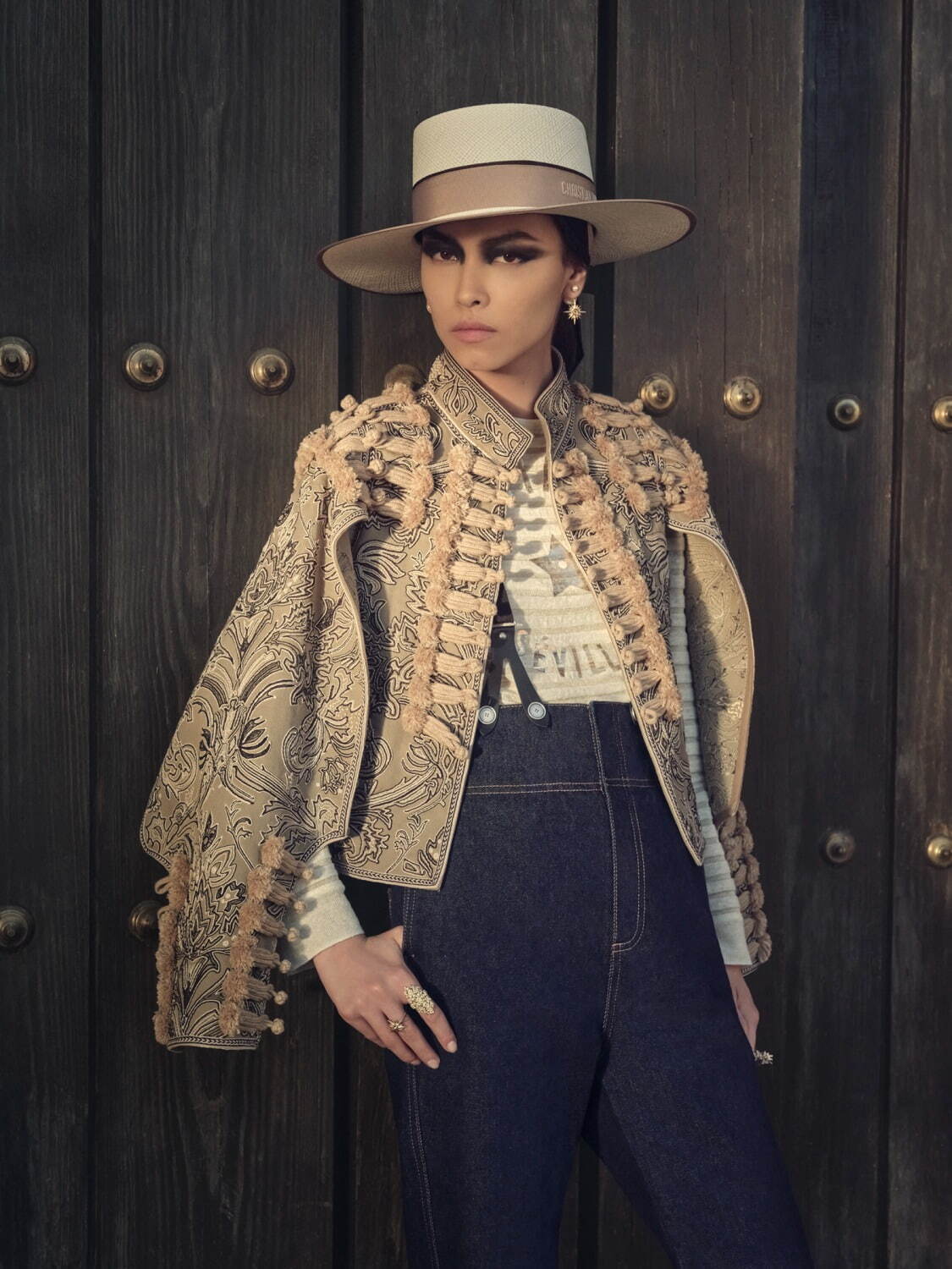 ディオール新作「ロデオハット」“乗馬”着想のワイドブリム＆ベージュ