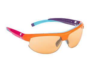 ルイ・ヴィトンのスポーティーなサングラス「LV 4MOTION」パーツごとに