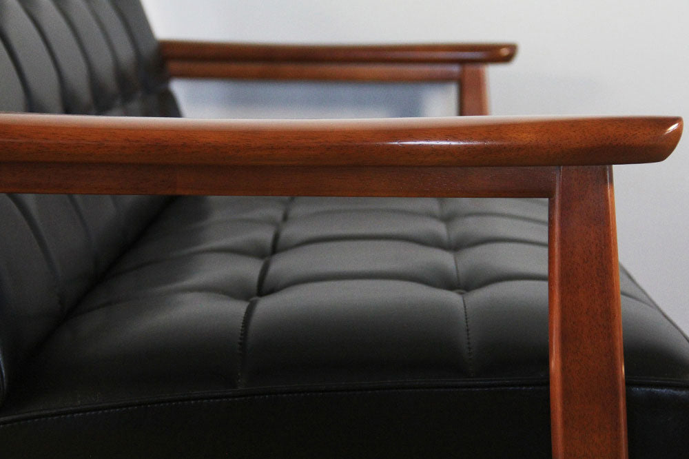 カリモク60 Kチェア2シータースタンダードブラック（ウォールナット色