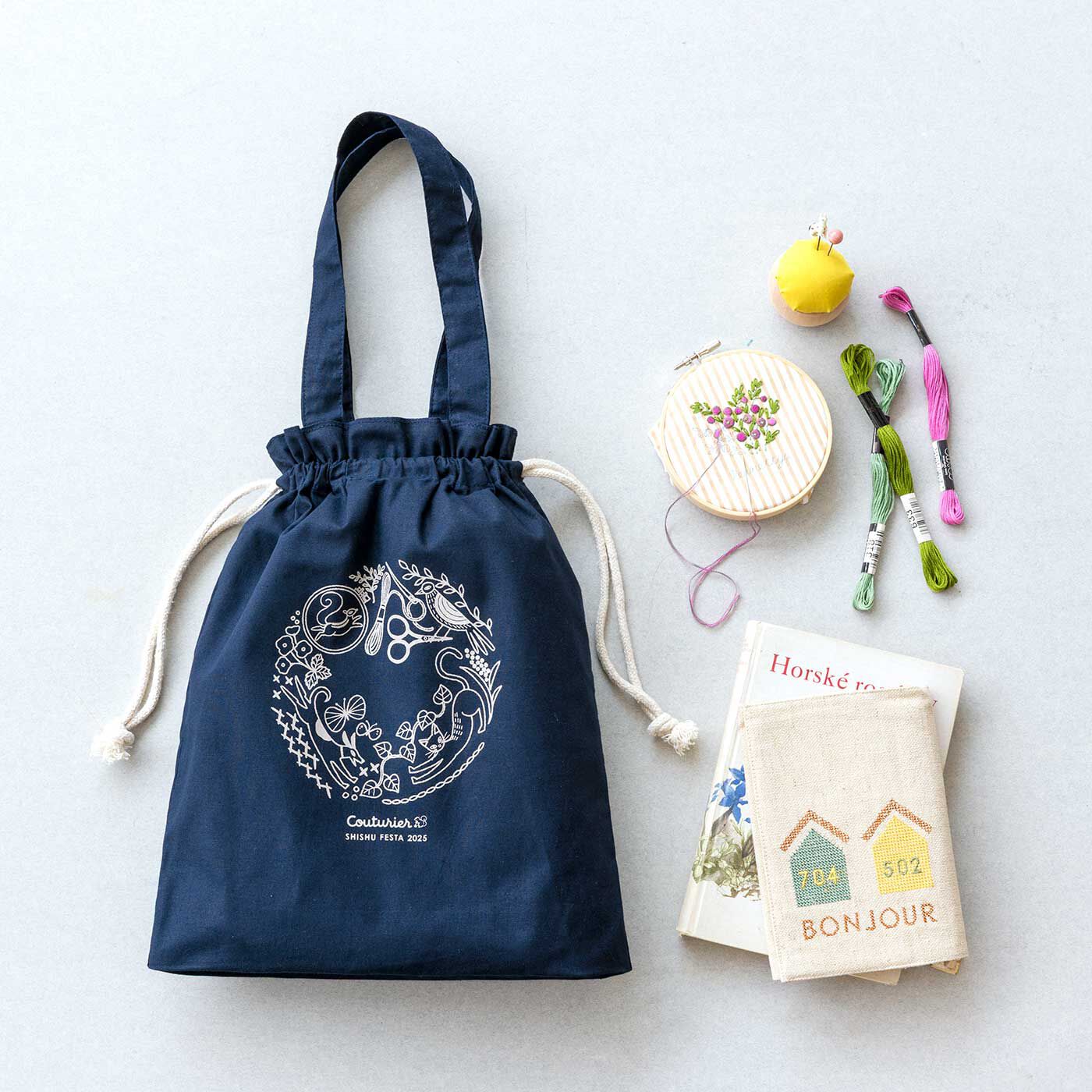 きんちゃく型がかわいい 刺しゅうフェスタ2025 オリジナルバッグ