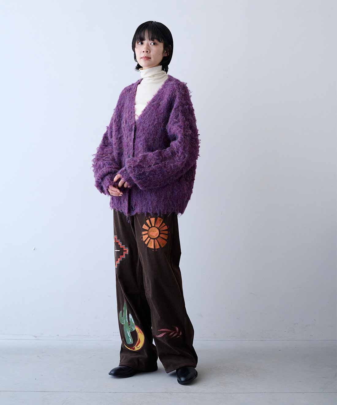 MEDE19F 刺繍をちりばめたコーデュロイパンツ〈ダークブラウン