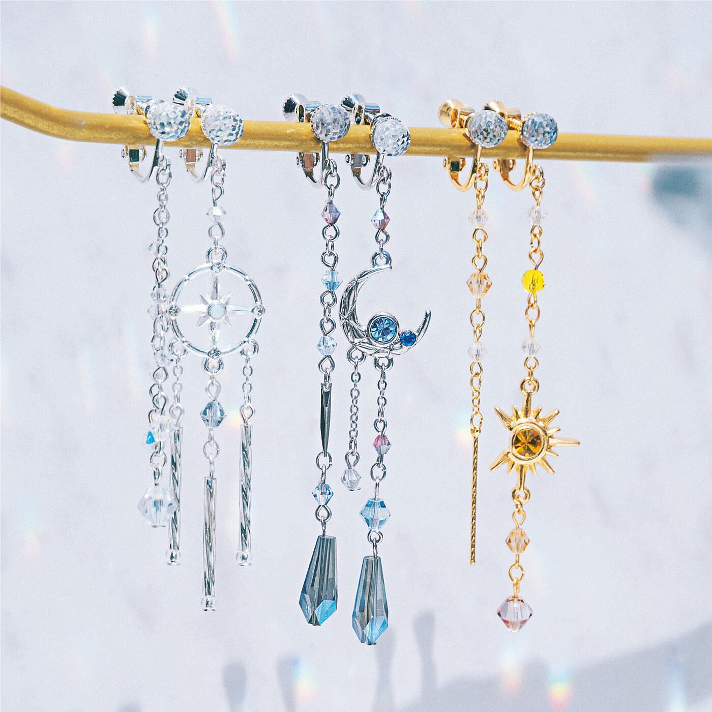 魔法部 サンキャッチャーのように光りきらめく アシメトリーイヤアクセ