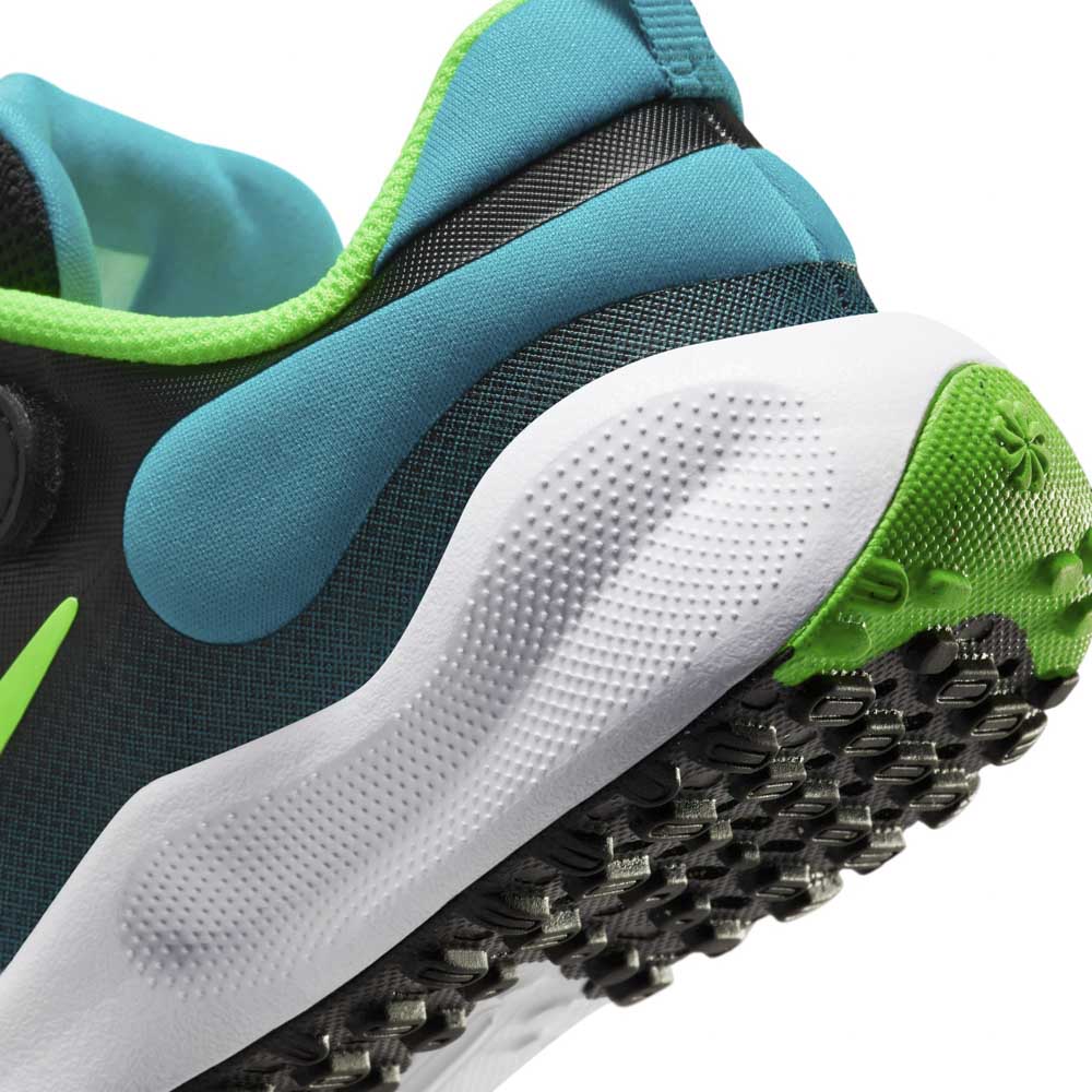 ナイキ NIKE キッズスニーカー レボリューション 7 FB7690【FITHOUSE