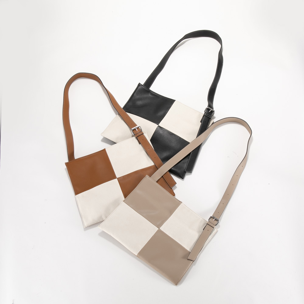 ナノ nano キャンバスコンビ薄マチショルダーバッグ LB2106402D