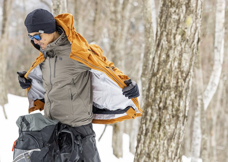 雪山を遊ぶすべての人へ エバーブレス®スノーライン | 国産アウトドア