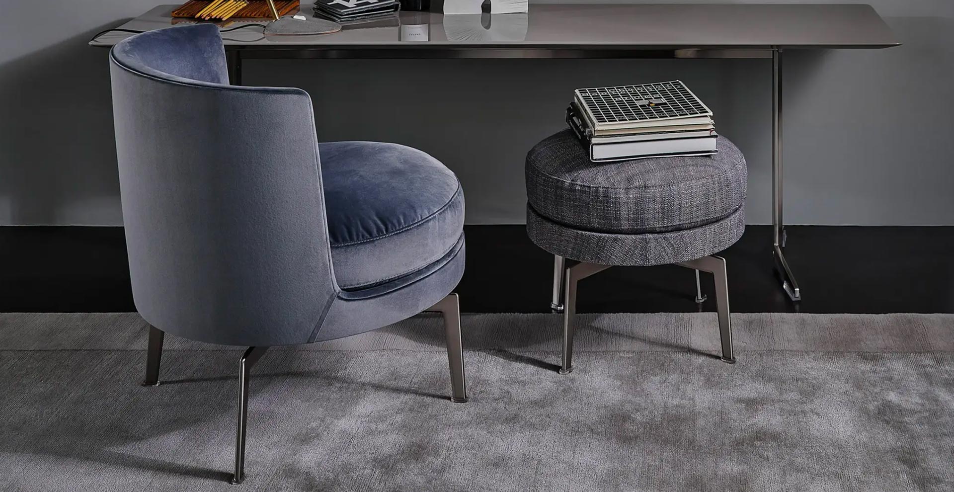 FLEXFORM 椅子 FLEXFORM 椅子 Feel Good 背もたれ 足掛け 高級家具