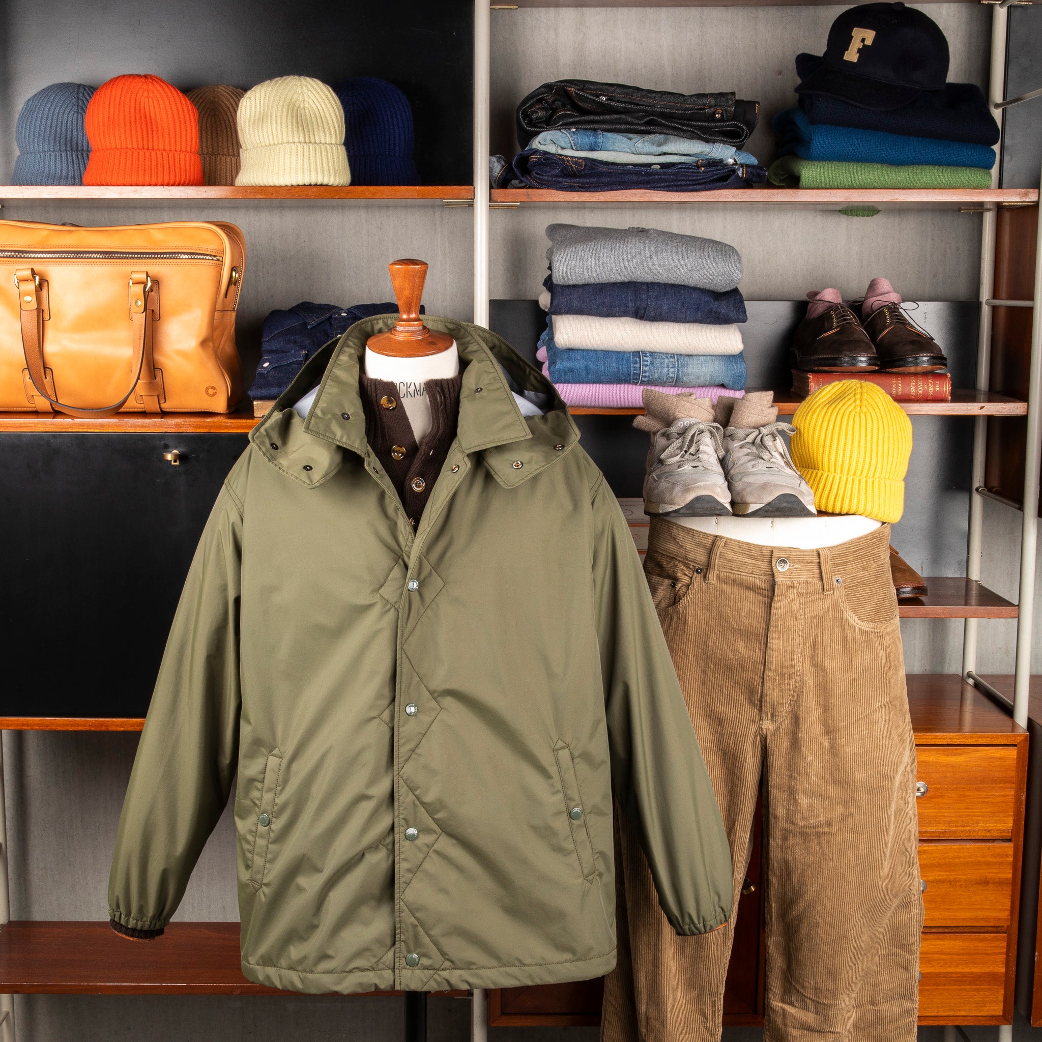 Engineered Garments Wind Breaker 3L Nylon Olive – Frans Boone Store