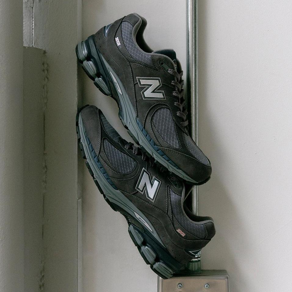 国内 2024年 10/11 発売】New Balance M2002 RLG “Black&Grey Pack