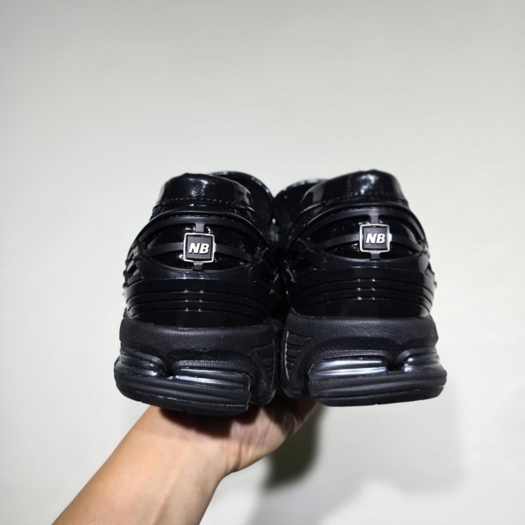 2025年 11/12 発売】New Balance U1906 LCR Loafer “Black Croc