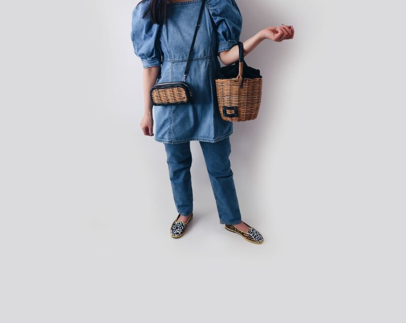 ebagos エバゴス 牛革ソフト籘付き長財布