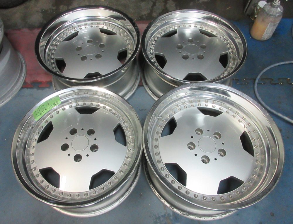 シュティッヒディッシュ17インチ/パウダーコートリフレッシュ