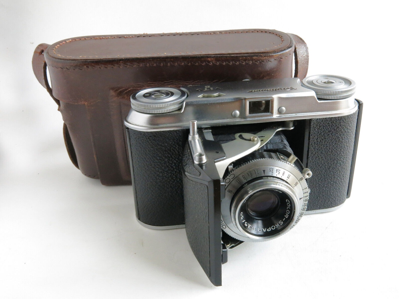 5 Frames with a Voigtlander Vito II - 35mmc