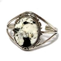 インディアンジュエリー・ホワイトバッファロー