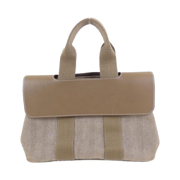 エルメスのトートバッグを王道から個性派までまとめてご紹介