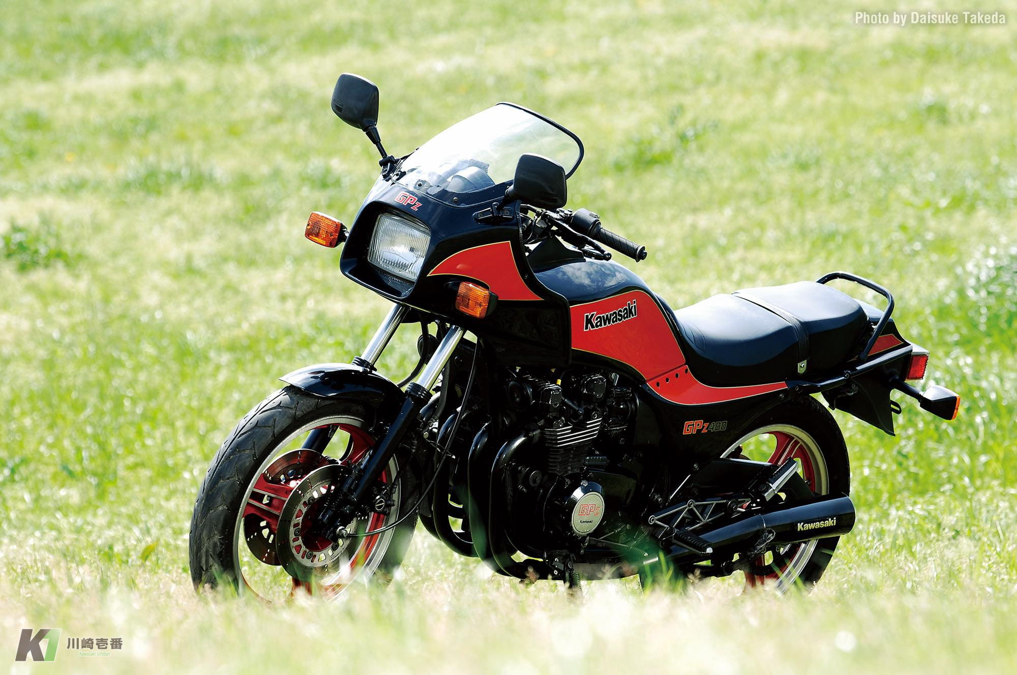 GPz400 | カワサキ名車列伝 | カワサキイチバン