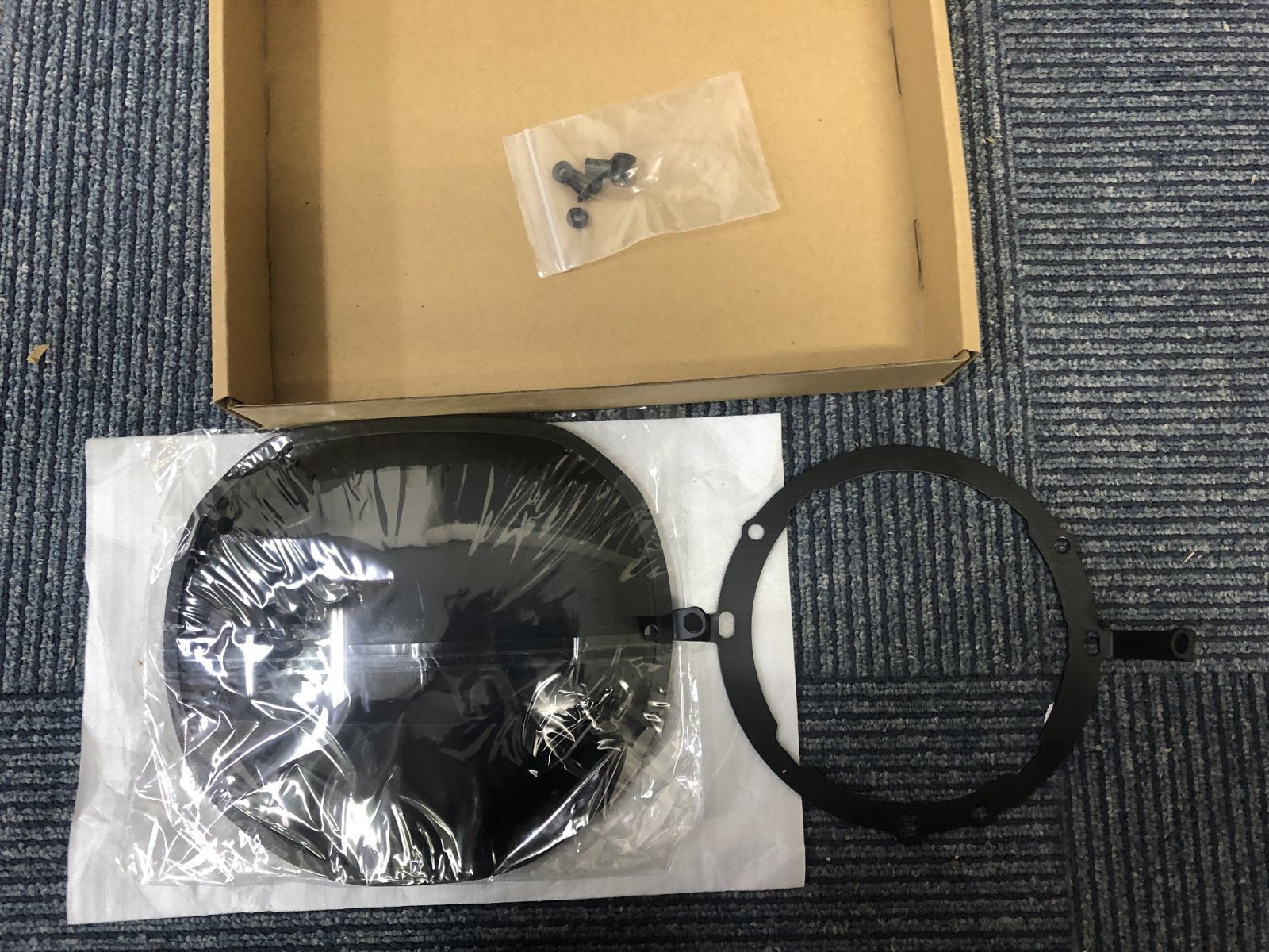 FXLRSTヘッドライトカバー スモーク 灯火類 ヘッドライトバイザー