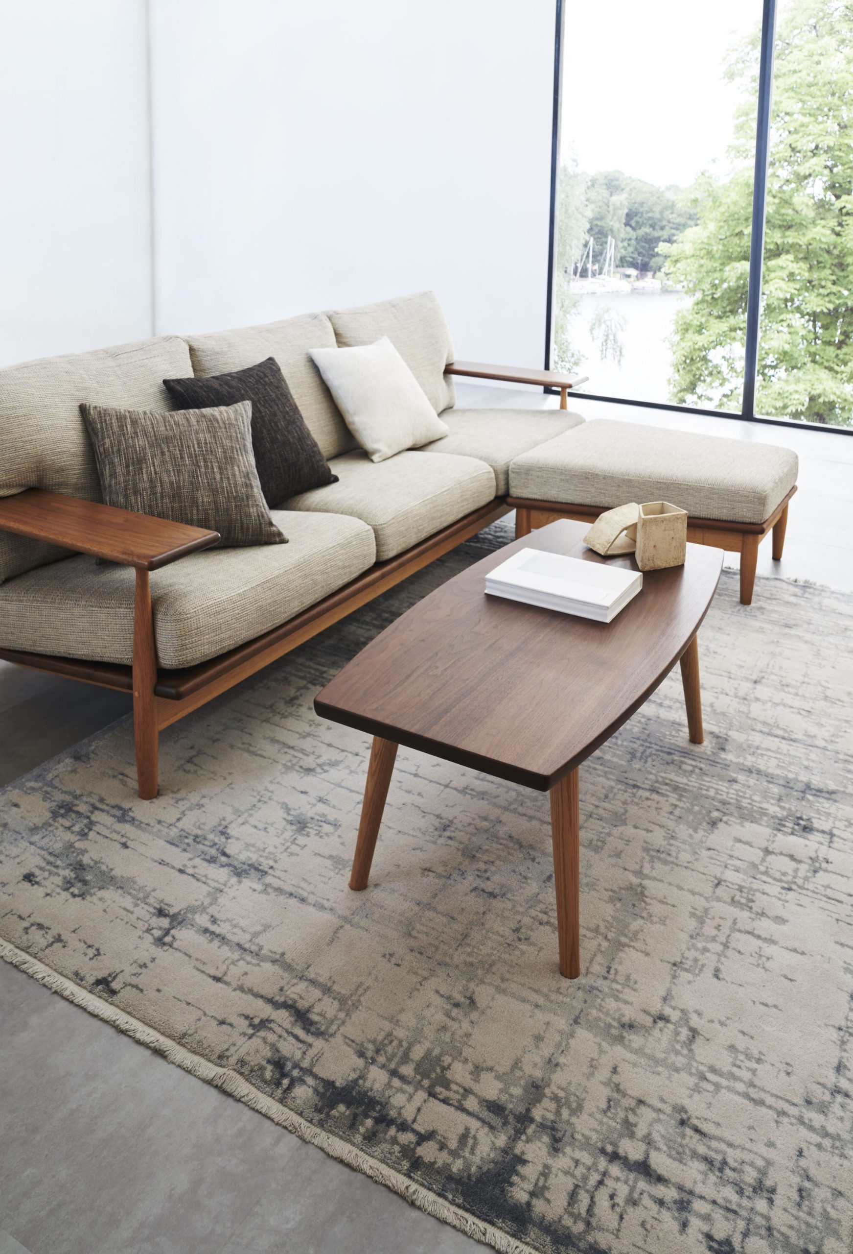 シビルオットマン - 国産無垢家具は飛騨高山発の家具メーカー KASHIWA