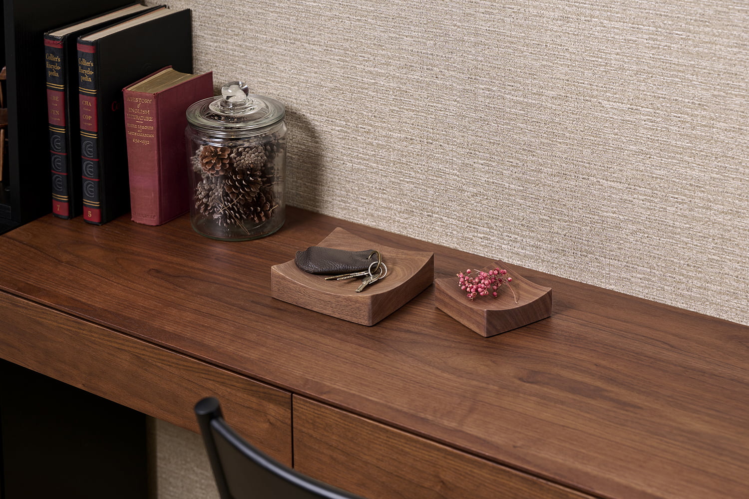 HOME DÉCOR - 国産無垢家具は飛騨高山発の家具メーカー KASHIWA