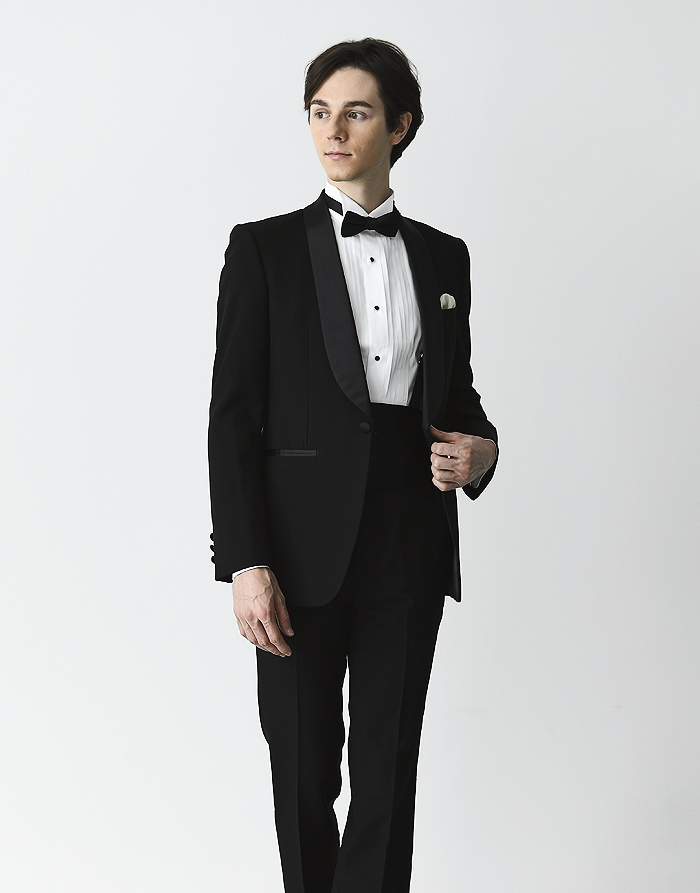 PEAKED LAPEL BLACK TUXEDO タキシード・ブラックタイ ピークドラペル