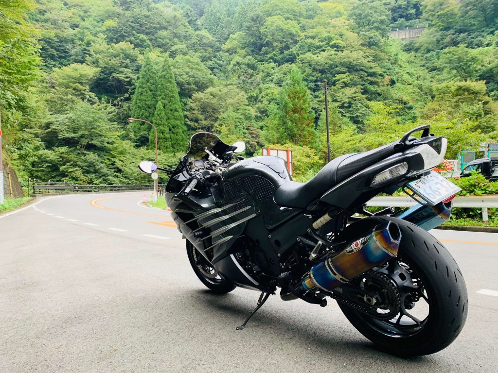 ZX-14Rで奥多摩周遊道路へふらりと気ままにソロツーリング | KUSHITANI