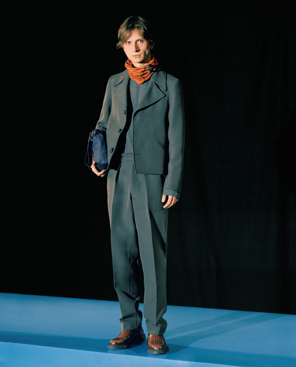 Kiko Kostadinov's third premium line of McIntosh, McIntosh 0003