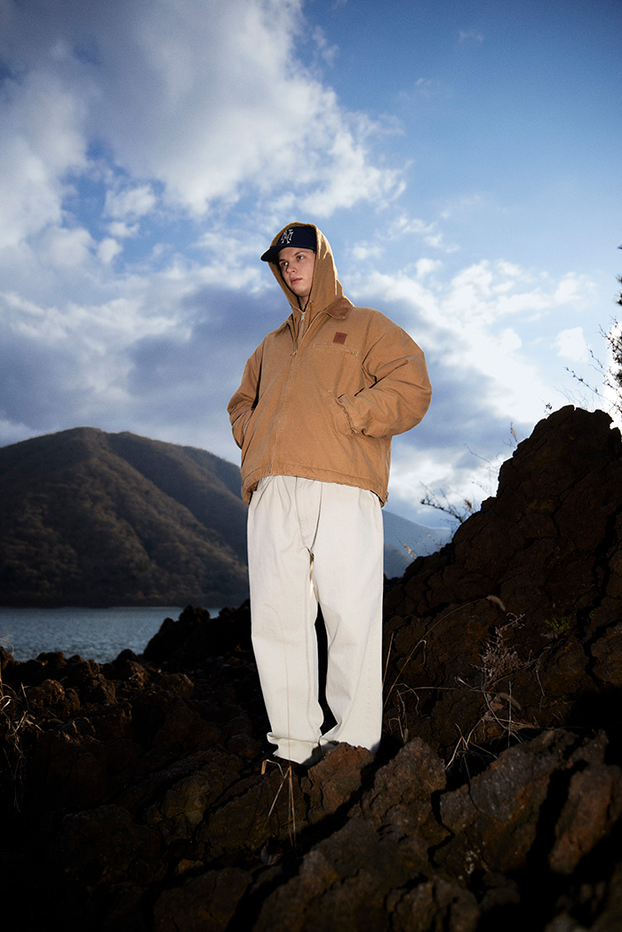 あのセレクトショップとの新作コラボアイテムも登場。新旧のデザインが