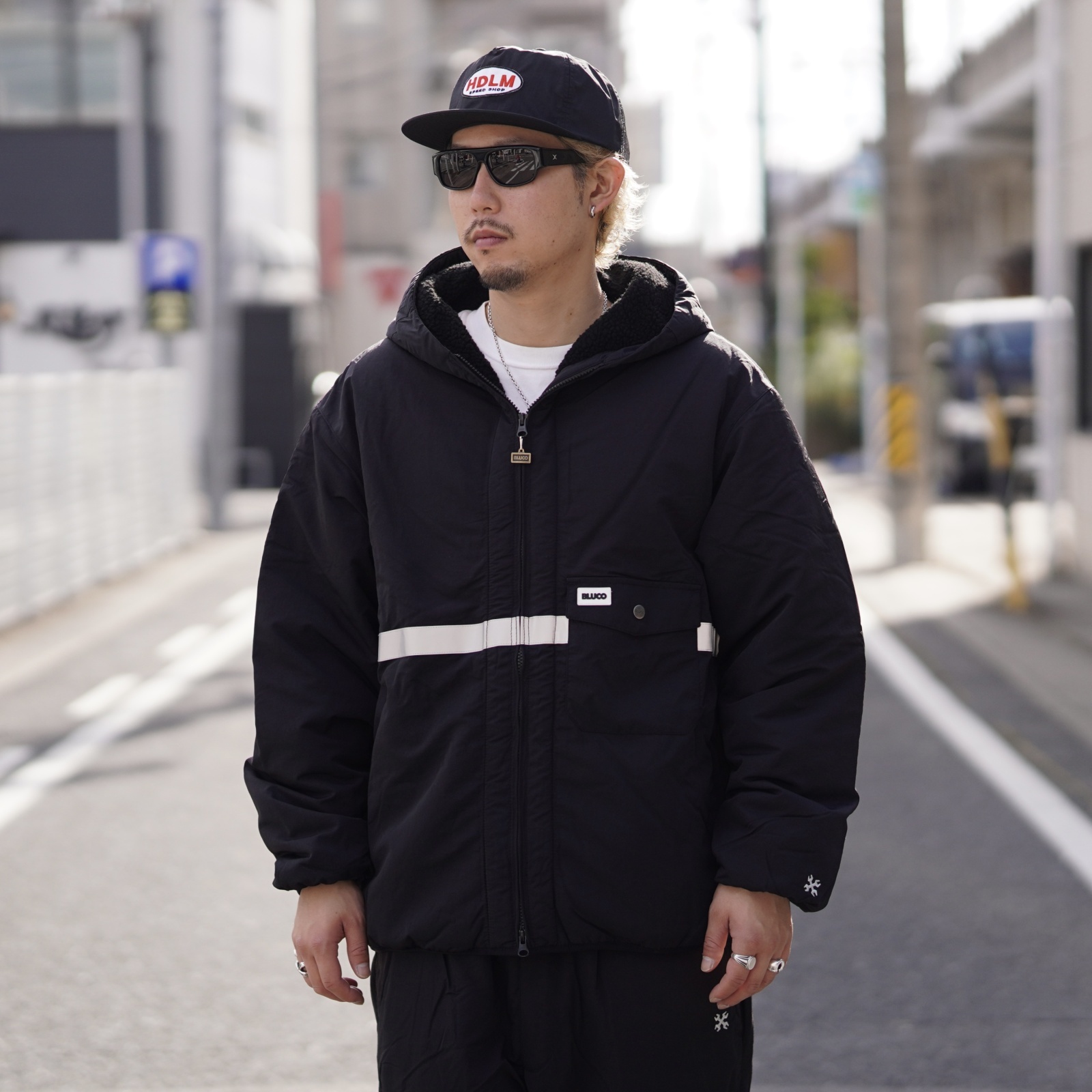 BLUCO (ブルコ) | HOODED REFLECTOR JACKET [BLACK] | 通販