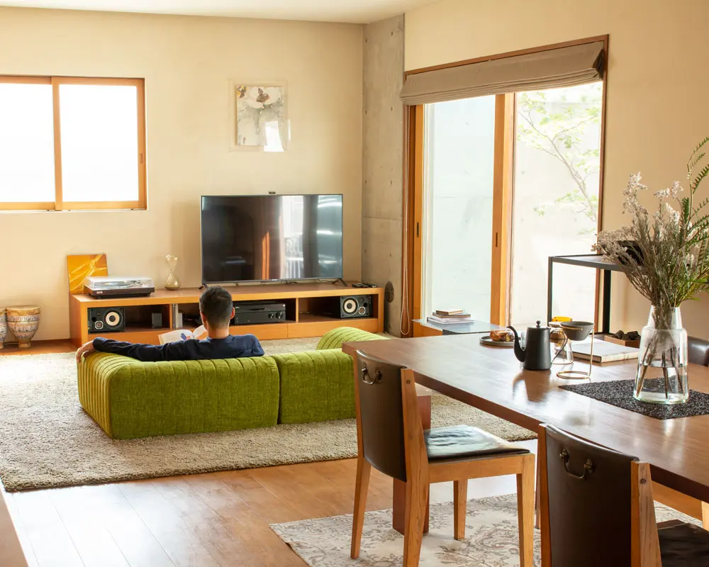 こたつや和室、畳にも合わせやすいローソファー「SKIP 1 MINI SOFA