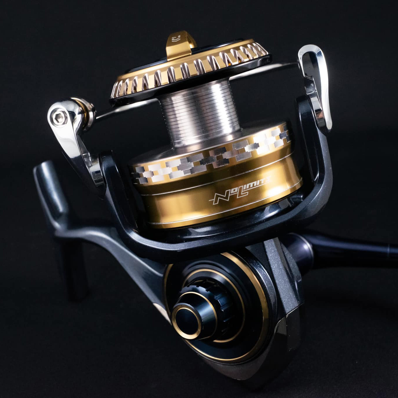 ☆特価品20％OFF【スタジオオーシャンマーク】ダイワ用 NO LIMITS 20ST