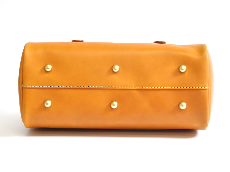 がま口で大きく開いて使いやすい口枠2wayボストンバッグ / 革鞄のHERZ