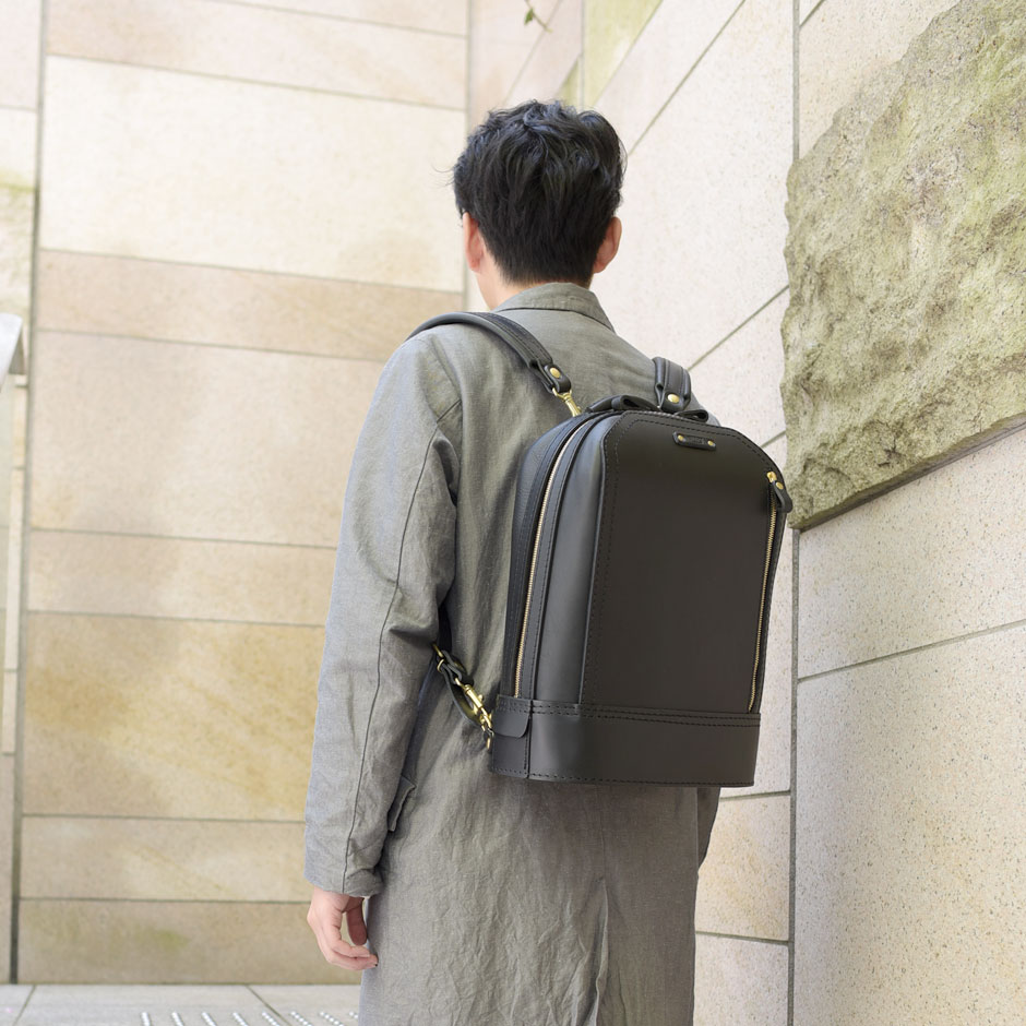 黒革リュック・バックパックのおすすめ｜革鞄・革小物のHERZ公式通販