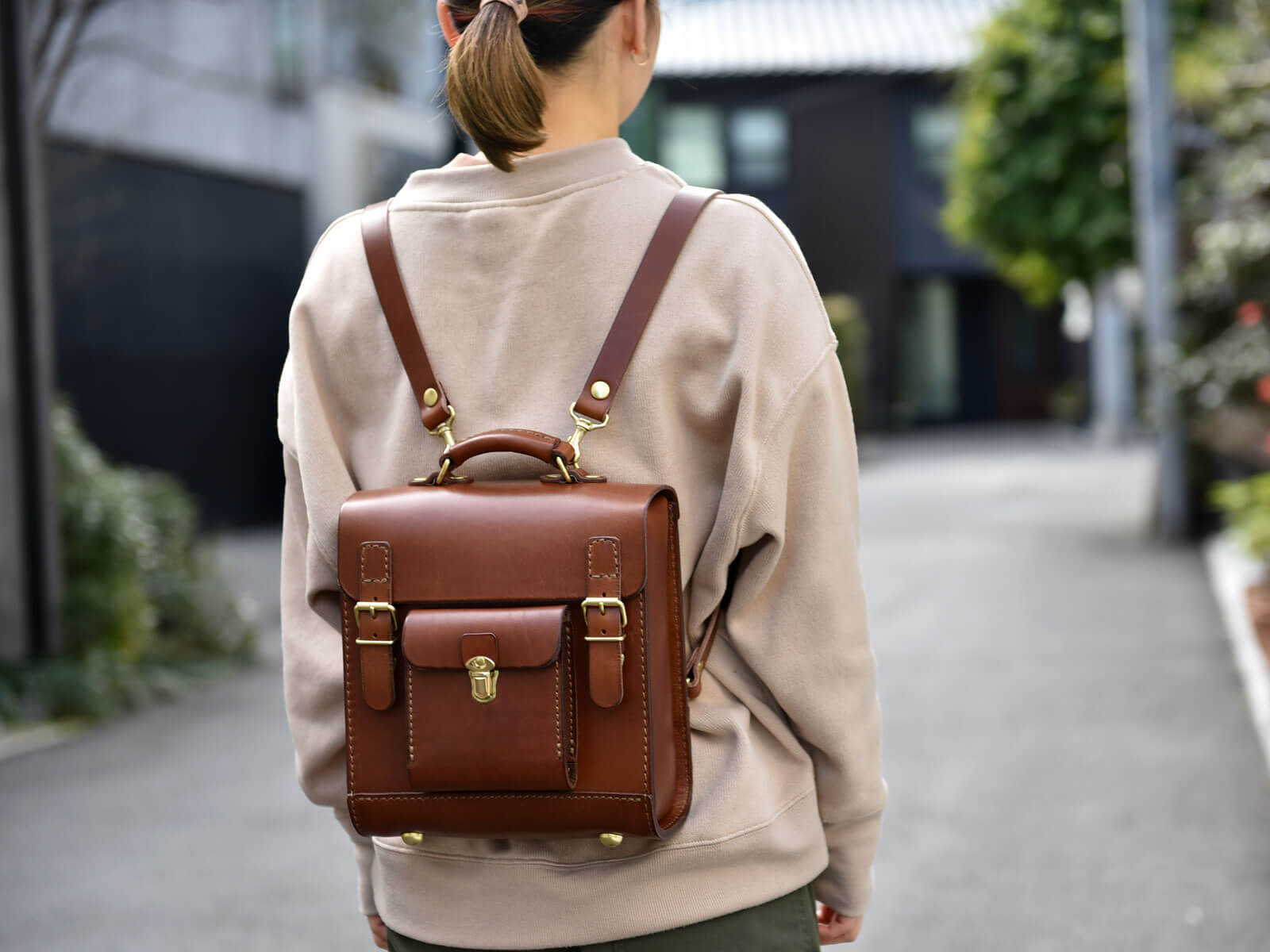 新作：パルガミニリュック(R-24)｜革鞄・革小物のHERZ公式通販