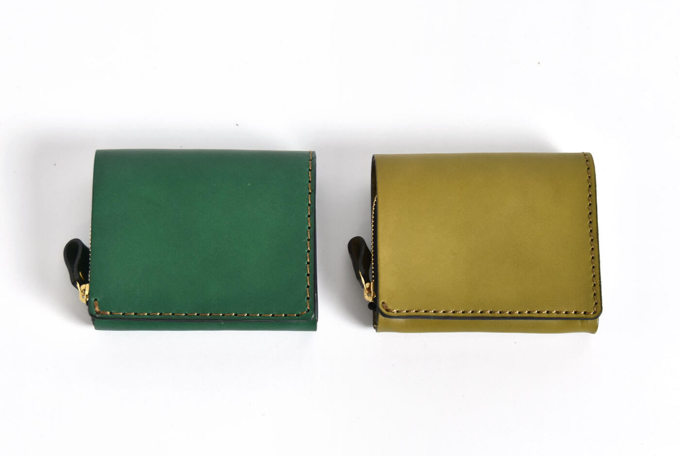 限定色のボトルグリーン革で作る、HERZ冬の企画2022-23｜革鞄・革小物