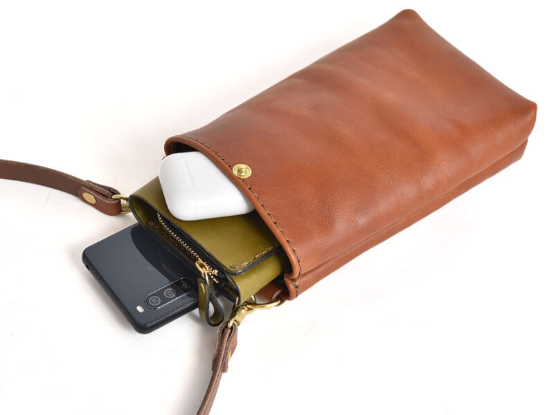 新作：2wayスマホショルダー(CP-12)｜革鞄・革小物のHERZ公式通販