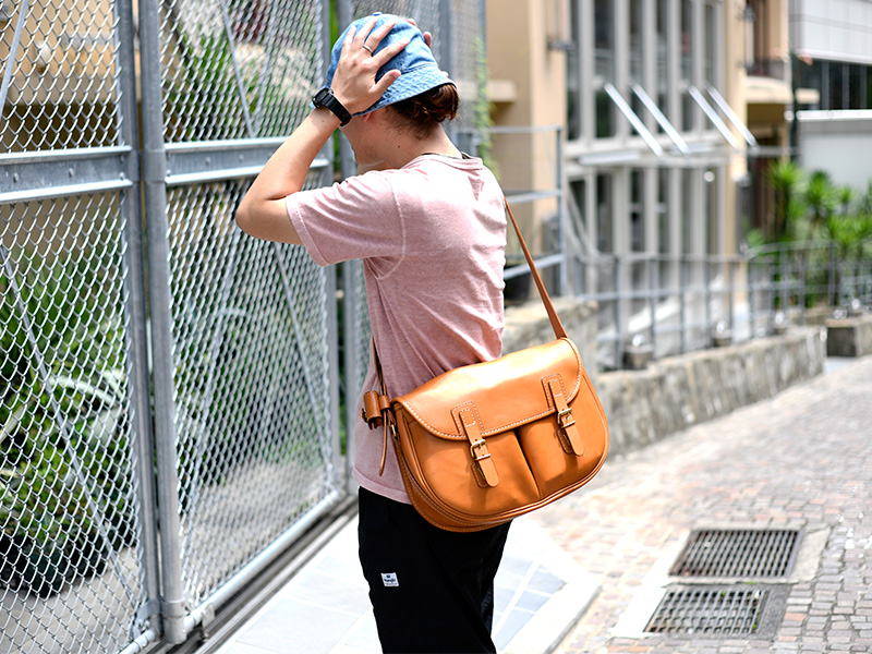 オンラインショップスタッフ斎藤、トラディショナルフィッシングバッグ