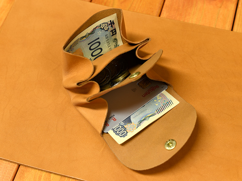 ふっくらフォルムの小銭入れ(KK-33)｜革鞄・革小物のHERZ公式通販